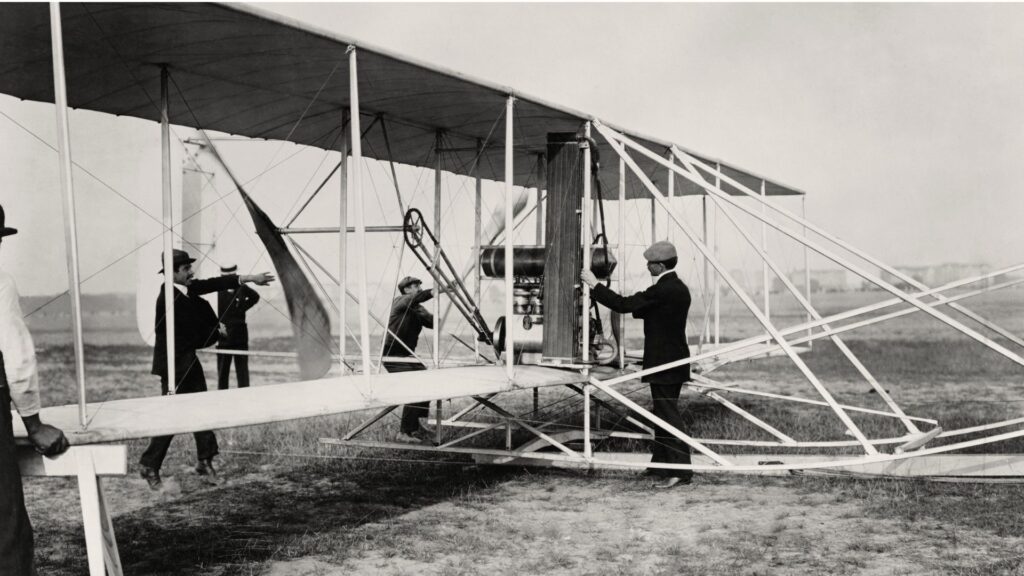 Wright Brothers Day: How the Wright Brothers Taught the World to Fly - Featured Image